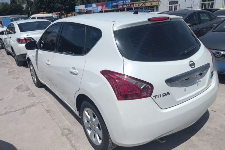 Used Nissan Tiida 2014 1.6L CVT Smart Model Rear Left 45 Deg