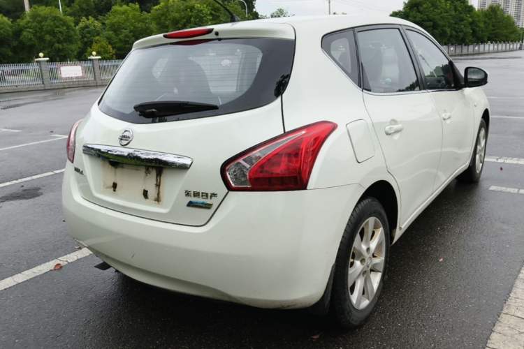 Used Nissan Tiida 2014 1.6L CVT Comfort Model Rear Right 45 Deg
