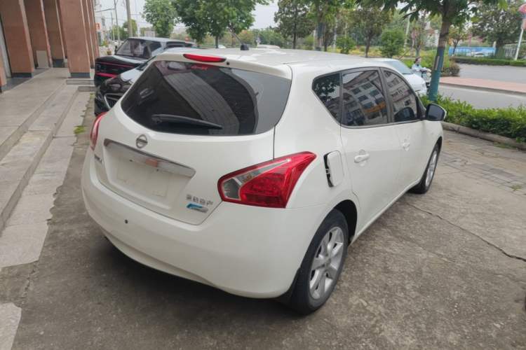 Used Nissan Tiida 2014 1.6L CVT Smart Model Rear Right 45 Deg
