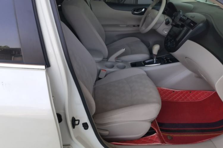 Used Nissan Tiida 2014 1.6L CVT Comfort Model Right Front Seat