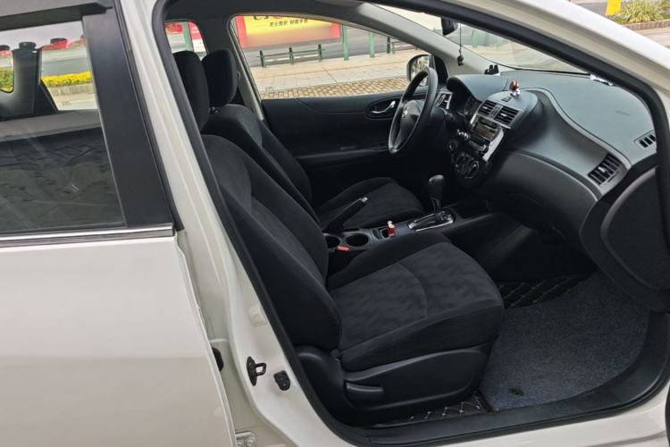 Used Nissan Tiida 2014 1.6L CVT Comfort Model Right Front Seat