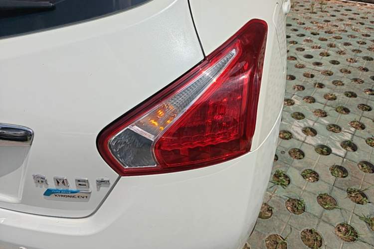 Used Nissan Tiida 2014 1.6L CVT Comfort Model Right Rear Taillight