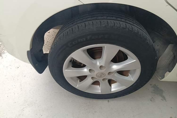 Used Nissan Tiida 2014 1.6L CVT Smart Model Right Rear Wheel Hub