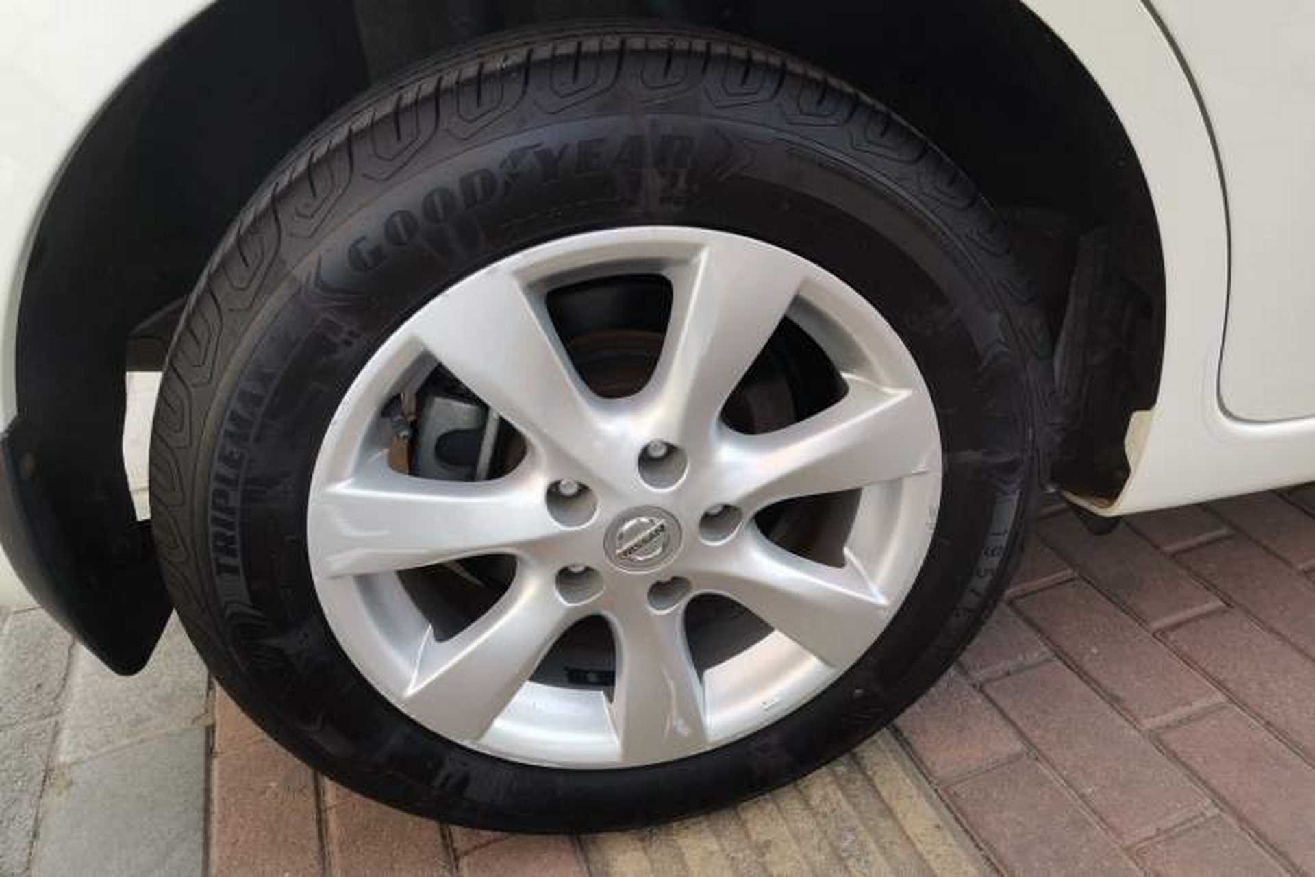 Used Nissan Tiida 2014 1.6L CVT Smart Model Right Rear Wheel Hub