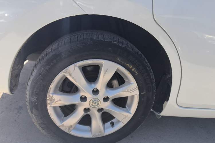 Used Nissan Tiida 2014 1.6L CVT Smart Model Right Rear Wheel Hub