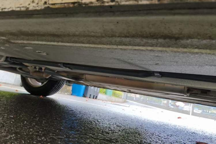 Used Nissan Tiida 2014 1.6L CVT Comfort Model Right Side Sill