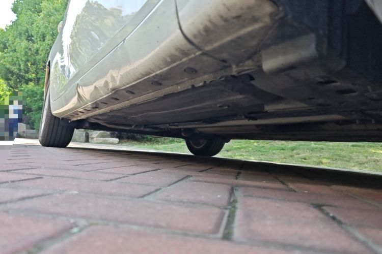 Used Nissan Tiida 2014 1.6L CVT Smart Model Right Side Sill