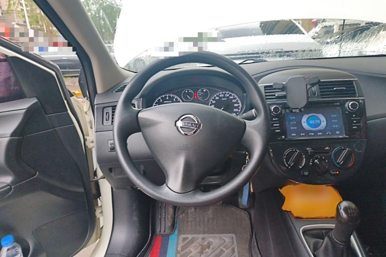 Used Nissan Tiida 2014 1.6L Manual Comfort Model Steering Wheel