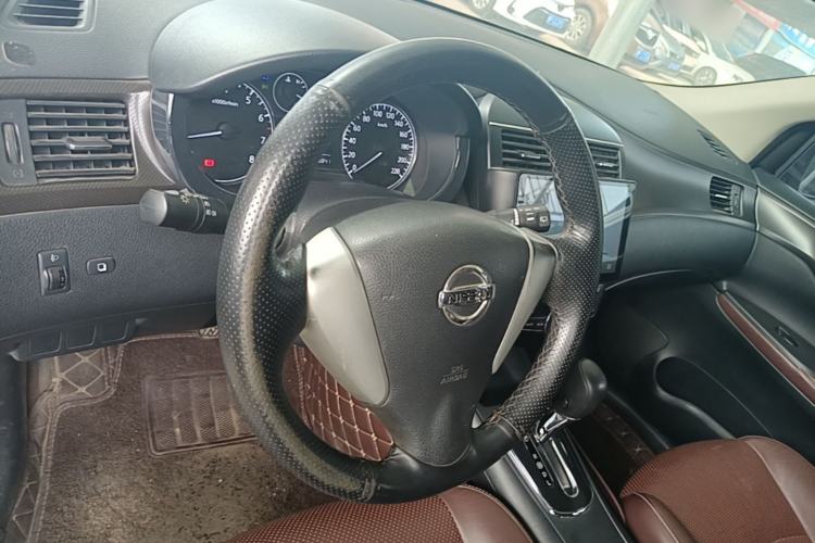 Used Nissan Tiida 2014 1.6L CVT Smart Model Steering Wheel