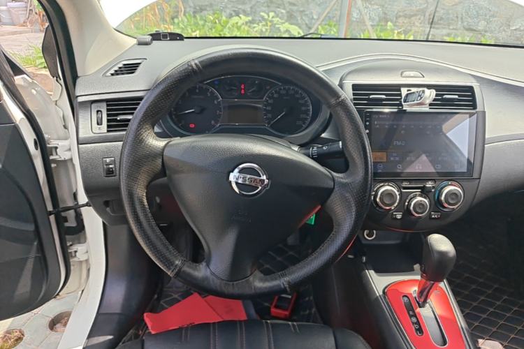 Used Nissan Tiida 2014 1.6L CVT Comfort Model Steering Wheel
