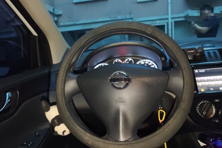 Used Nissan Tiida 2014 1.6L CVT Comfort Model Steering Wheel