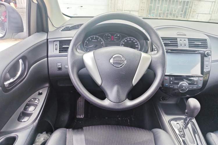 Used Nissan Tiida 2014 1.6L CVT Smart Model Steering Wheel
