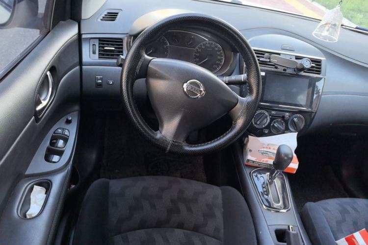 Used Nissan Tiida 2014 1.6L CVT Comfort Model Steering Wheel