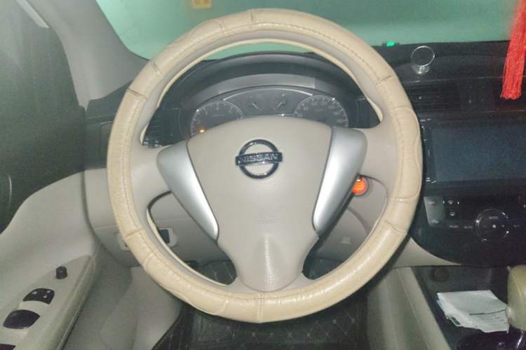 Used Nissan Tiida 2014 1.6L CVT Smart Model Steering Wheel