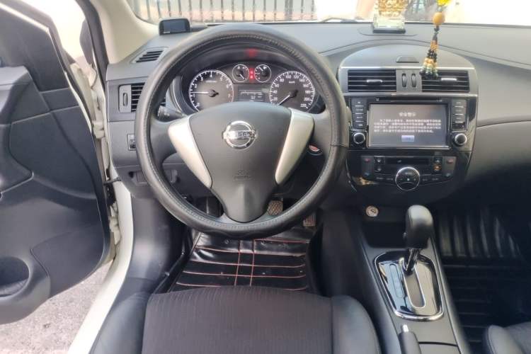 Used Nissan Tiida 2014 1.6L CVT Smart Model Steering Wheel