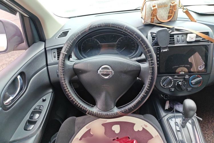 Used Nissan Tiida 2014 1.6L CVT Comfort Model Steering Wheel