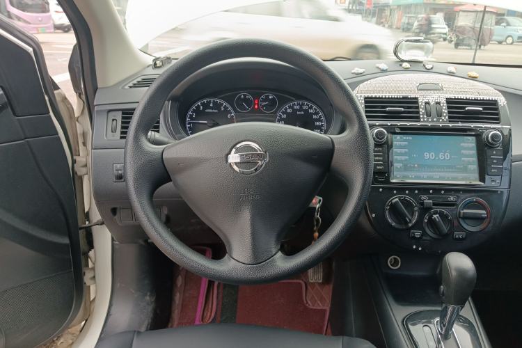 Used Nissan Tiida 2014 1.6L CVT Comfort Model Steering Wheel