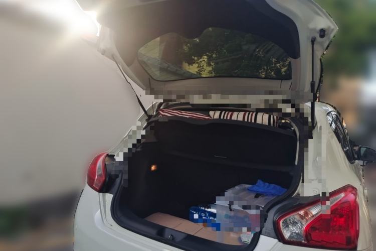 Used Nissan Tiida 2014 1.6L CVT Smart Model Trunk