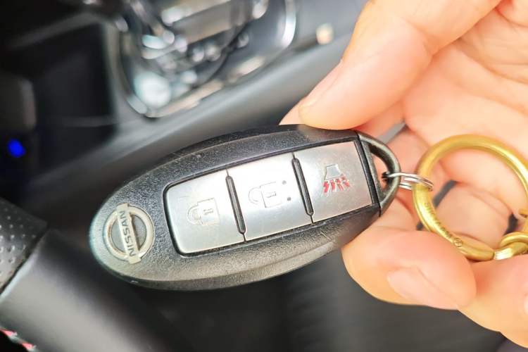 Used Nissan Tiida 2014 1.6L CVT Smart Model Vehicle Key