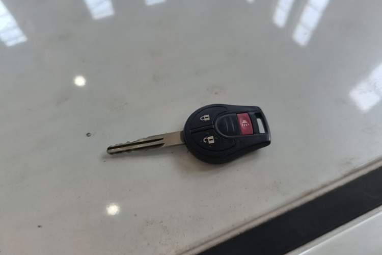 Used Nissan Tiida 2014 1.6L CVT Comfort Model Vehicle Key