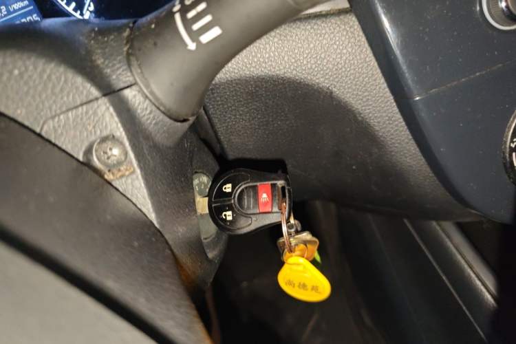 Used Nissan Tiida 2014 1.6L CVT Comfort Model Vehicle Key