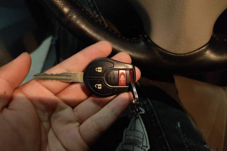 Used Nissan Tiida 2014 1.6L CVT Comfort Model Vehicle Key