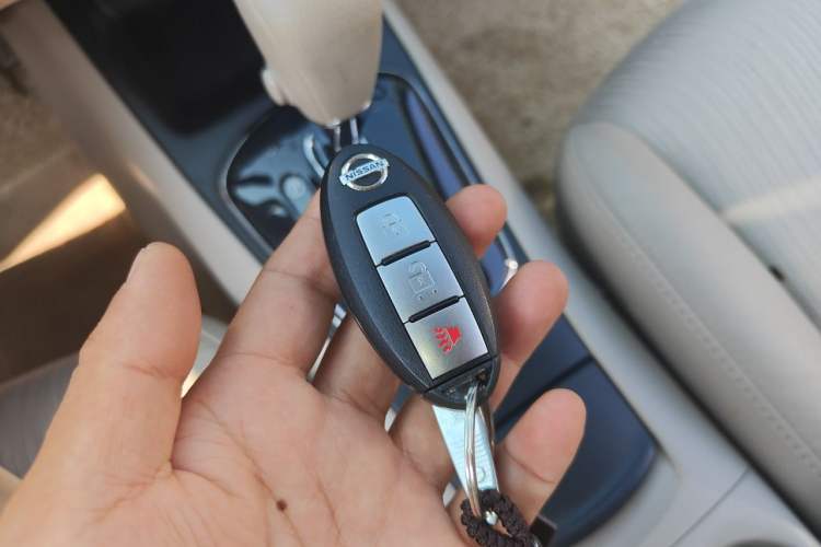 Used Nissan Tiida 2014 1.6L CVT Smart Model Vehicle Key