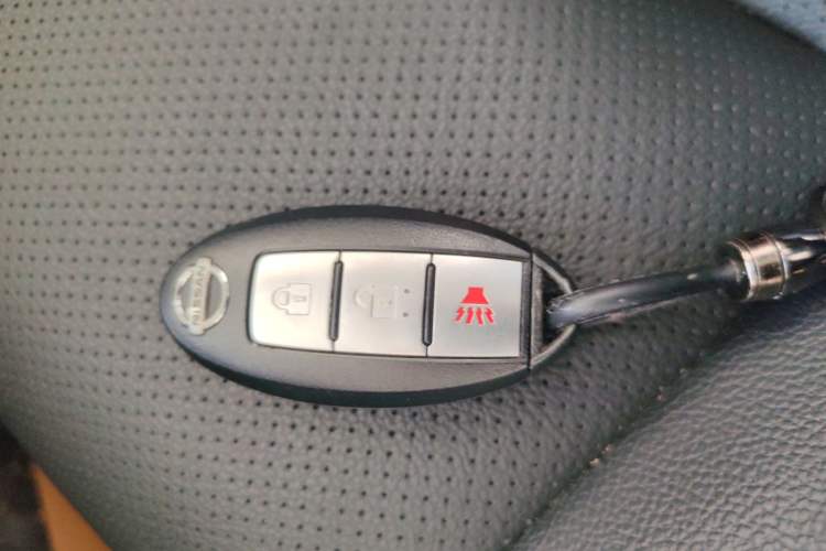 Used Nissan Tiida 2014 1.6L CVT Smart Model Vehicle Key