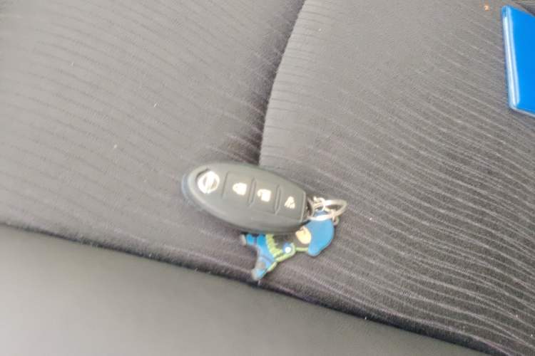 Used Nissan Tiida 2014 1.6L CVT Smart Model Vehicle Key