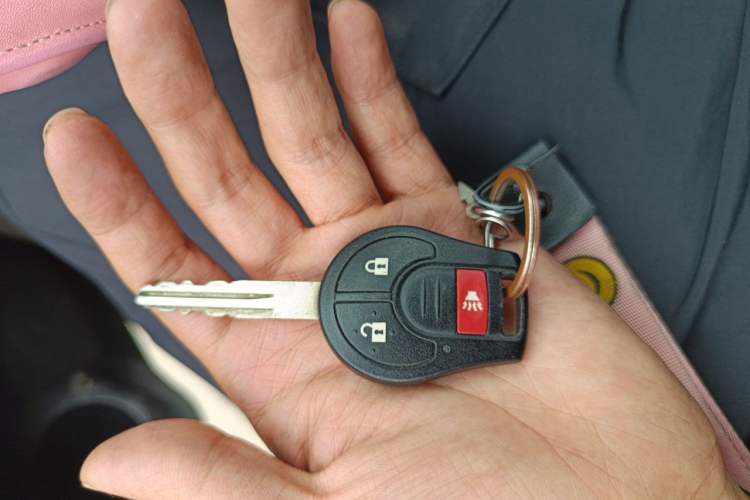 Used Nissan Tiida 2014 1.6L CVT Comfort Model Vehicle Key