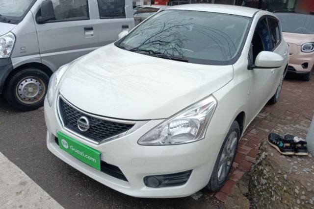 Ojetý Nissan Tiida 2014 1.6L CVT Comfort Model