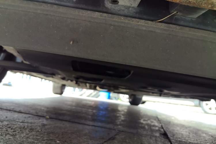 Used Nissan Tiida 2014 1.6L CVT Comfort Model Chassis Front