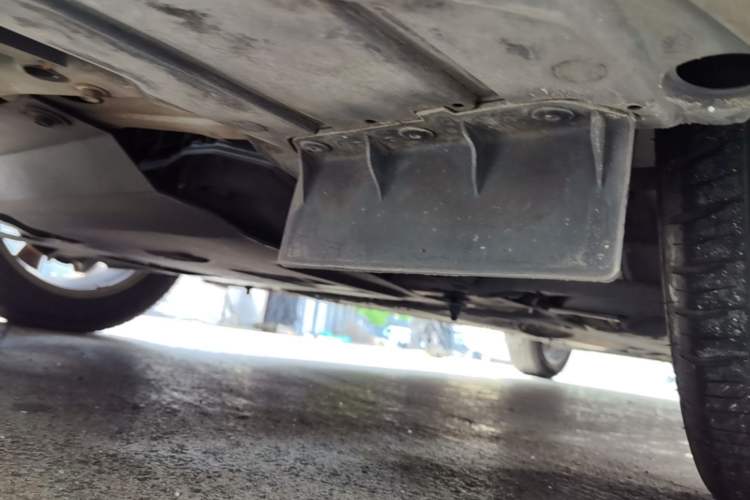 Used Nissan Tiida 2014 1.6L CVT Comfort Model Chassis Front Left