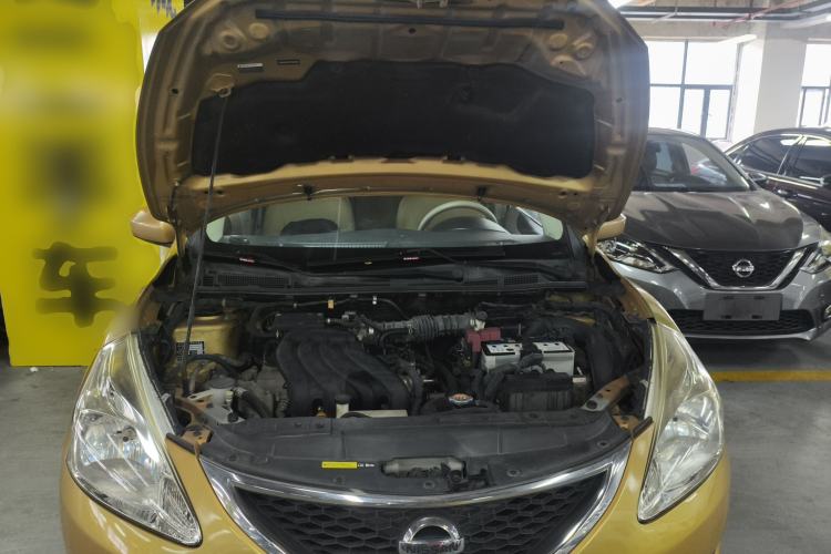 Used Nissan Tiida 2014 1.6L CVT Comfort Model Engine Bay