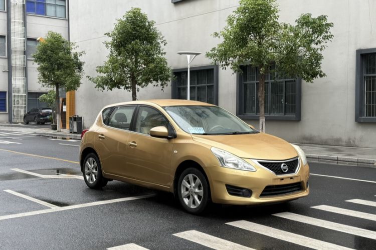 Used Nissan Tiida 2014 1.6L CVT Comfort Model Exterior 8