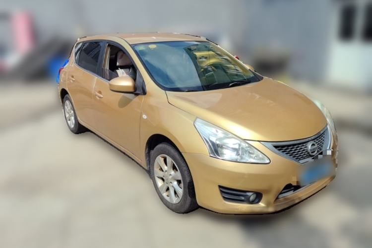 Used Nissan Tiida 2014 1.6L CVT Comfort Model Front Right 45 Deg