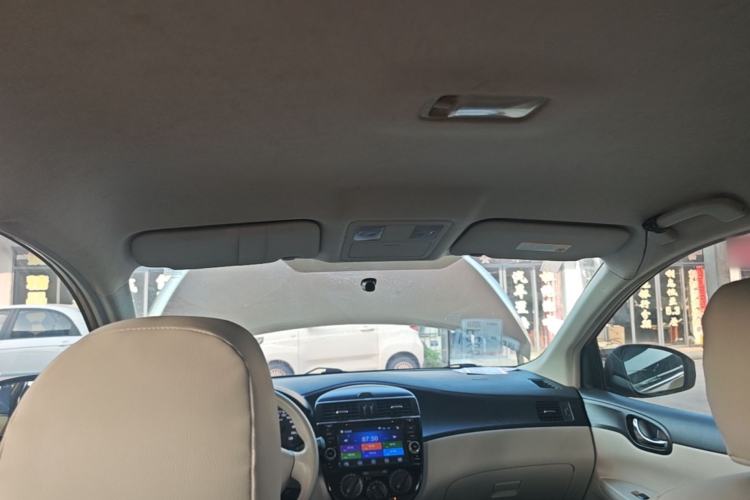 Used Nissan Tiida 2014 1.6L CVT Comfort Model Headliner