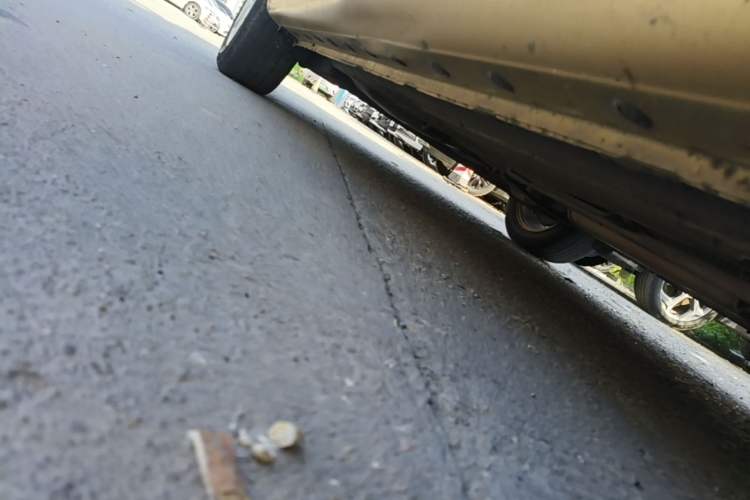 Used Nissan Tiida 2014 1.6L CVT Comfort Model Right Side Sill