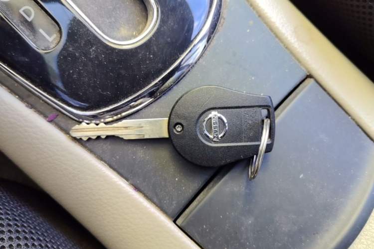 Used Nissan Tiida 2014 1.6L CVT Comfort Model Vehicle Key