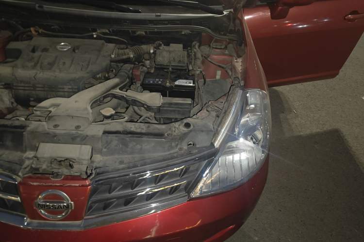 Used Nissan Tiida 2015 1.6T M-CVT GTS Limited Edition Engine Bay Left