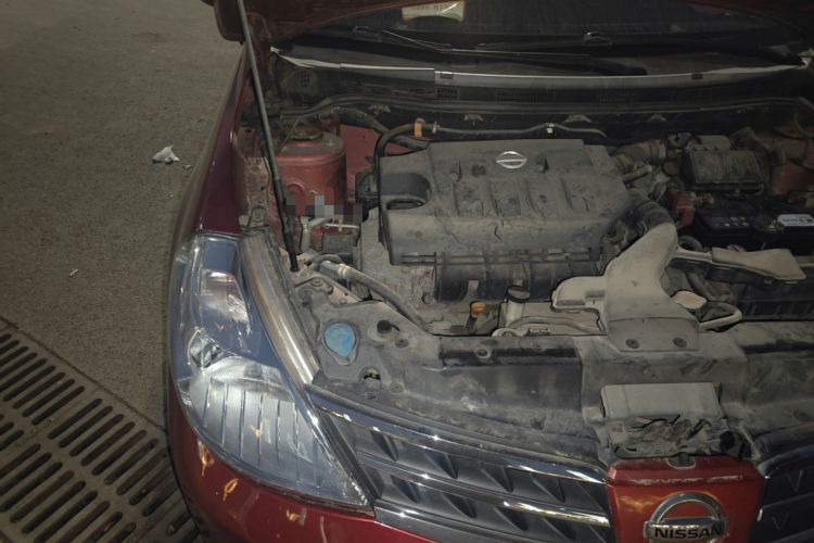 Used Nissan Tiida 2015 1.6T M-CVT GTS Limited Edition Engine Bay Right