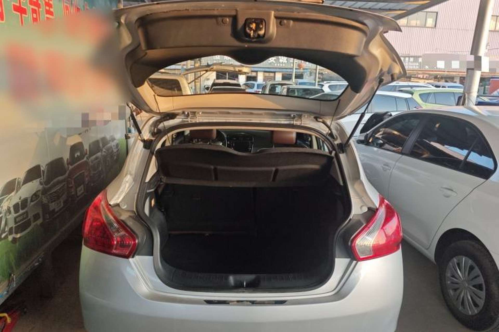 Used Nissan Tiida 2015 1.6T M-CVT GTS Limited Edition Trunk