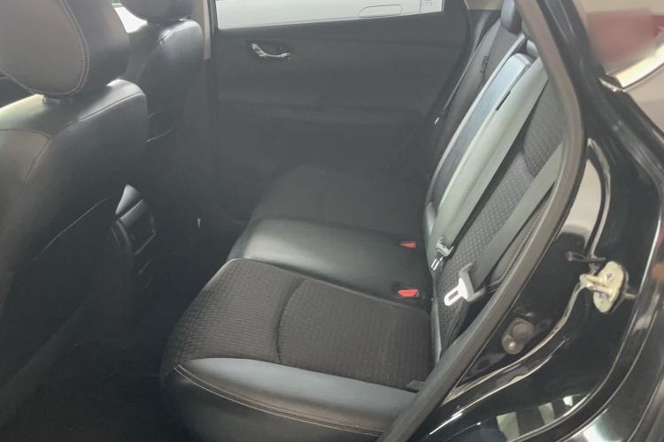 Used Nissan Tiida 2016 1.6L CVT Smart Drive Edition Interior 1