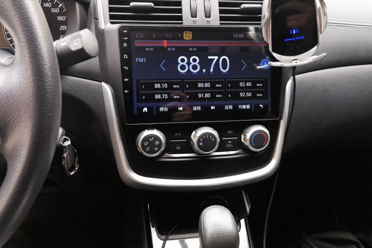 Used Nissan Tiida 2016 1.6L CVT Cool Dynamic Edition Audio And AC Panel