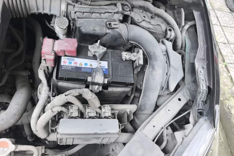 Used Nissan Tiida 2016 1.6L CVT Cool Dynamic Edition Engine Bay Left