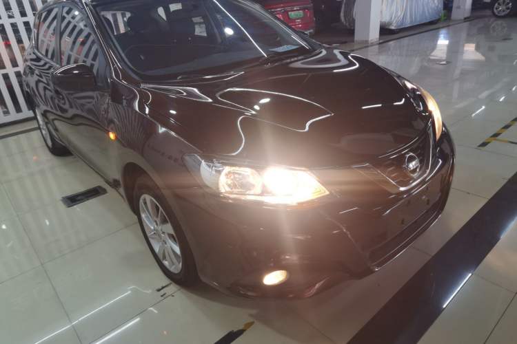 Used Nissan Tiida 2016 1.6L CVT Cool Dynamic Edition Exterior 2