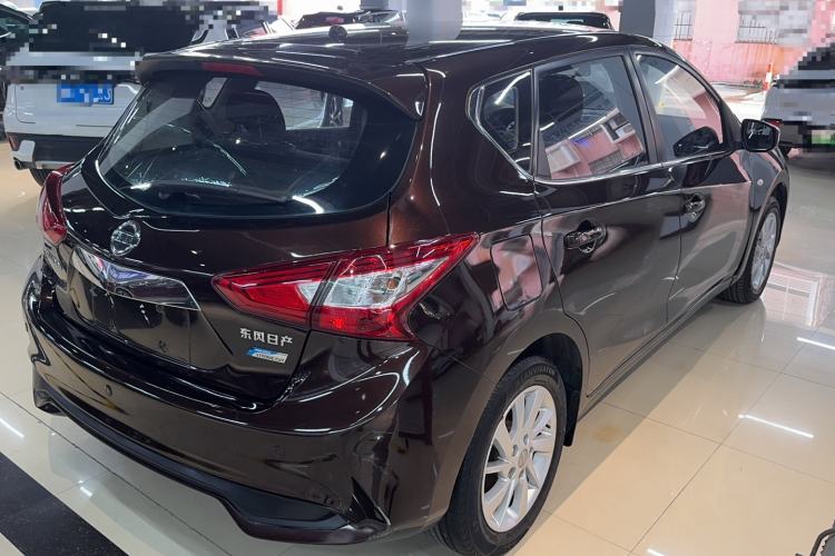 Used Nissan Tiida 2016 1.6L CVT Cool Dynamic Edition Exterior 3