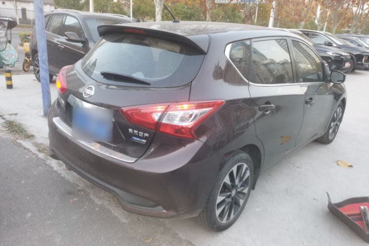 Used Nissan Tiida 2016 1.6L CVT ZhiZun Edition Exterior 5