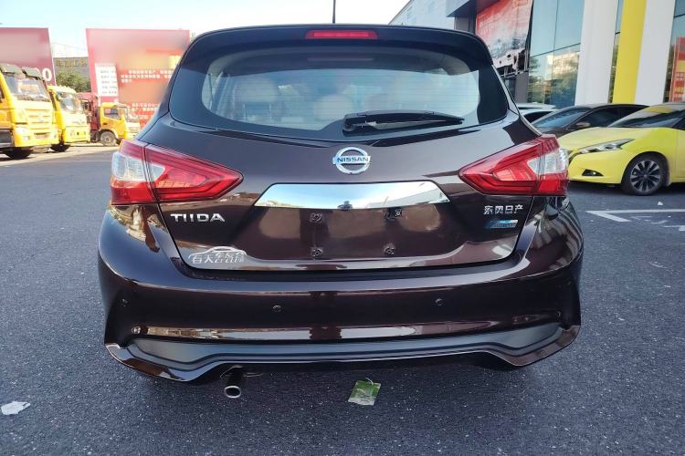 Used Nissan Tiida 2016 1.6L CVT Smart Drive Edition Exterior 8