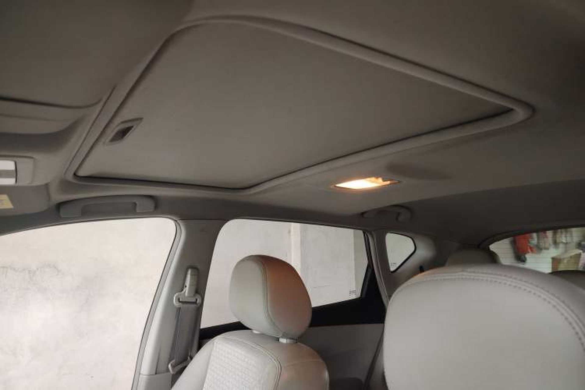 Used Nissan Tiida 2016 1.6L CVT Smart Drive Edition Headliner